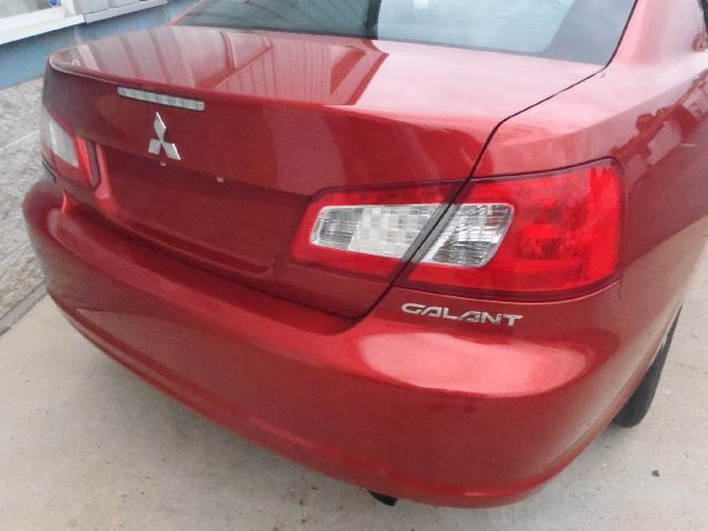 Mitsubishi Galant 2010 photo 24