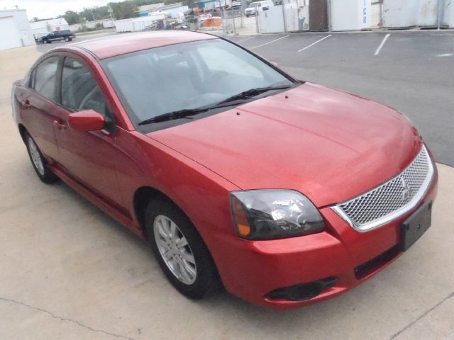 Mitsubishi Galant 2010 photo 4