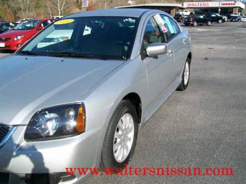Mitsubishi Galant 2010 photo 2