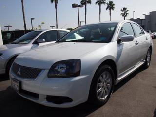 Mitsubishi Galant 2010 photo 2