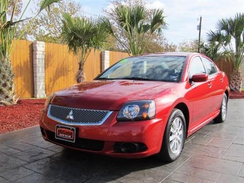 Mitsubishi Galant 2010 photo 1