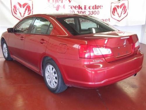Mitsubishi Galant 2010 photo 3