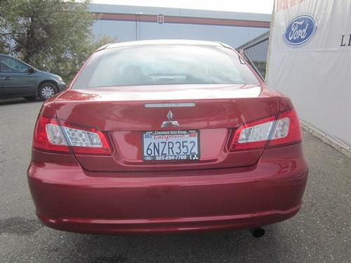 Mitsubishi Galant 2010 photo 4