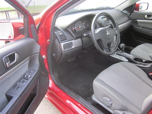 Mitsubishi Galant 2010 photo 5