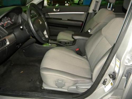 Mitsubishi Galant 2010 photo 1