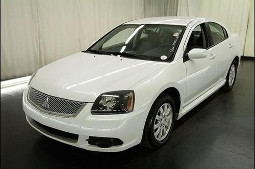 Mitsubishi Galant 2010 photo 3