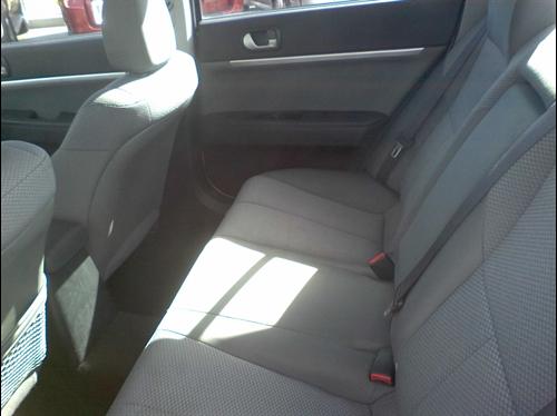 Mitsubishi Galant 2010 photo 1