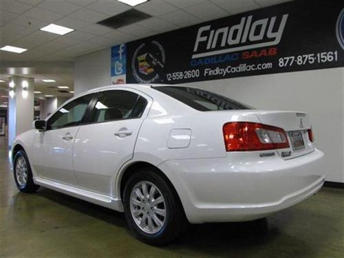 Mitsubishi Galant 2010 photo 1