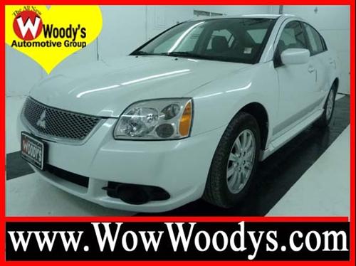 Mitsubishi Galant 2010 photo 2