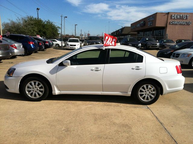 Mitsubishi Galant Ci Sedan