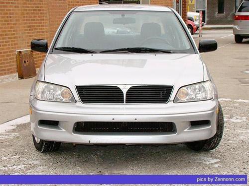 Mitsubishi Lancer 2002 photo 3