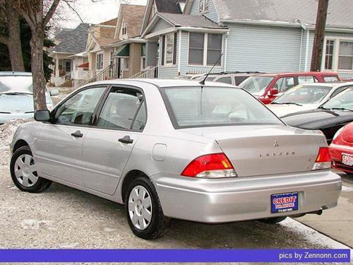 Mitsubishi Lancer 2002 photo 4
