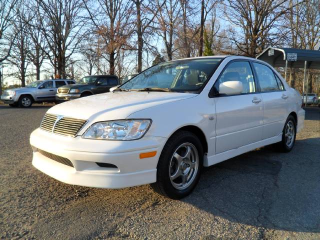 Mitsubishi Lancer 2002 photo 2