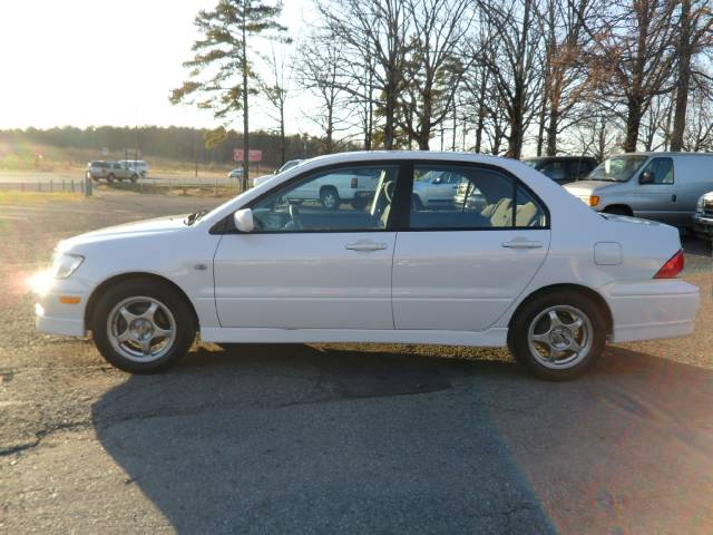 Mitsubishi Lancer 2002 photo 3