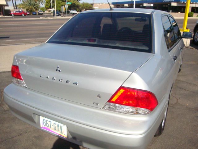 Mitsubishi Lancer 2002 photo 3