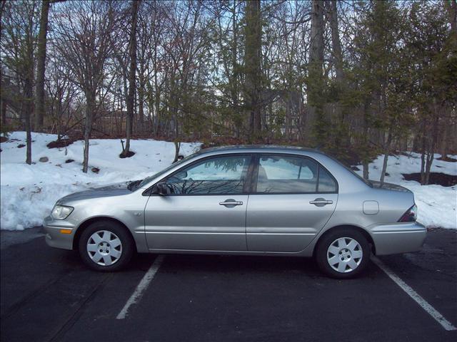Mitsubishi Lancer LW2 Sedan