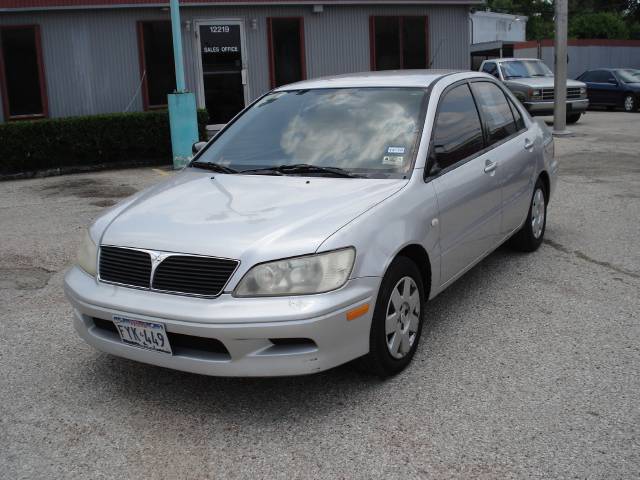 Mitsubishi Lancer 2002 photo 1