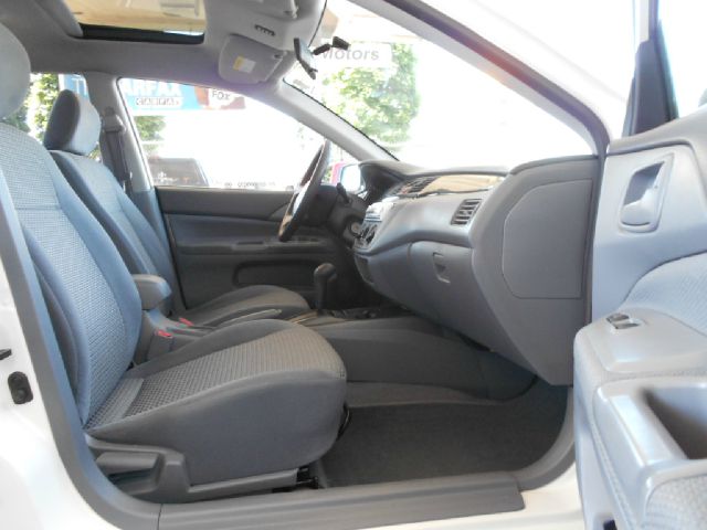 Mitsubishi Lancer 2002 photo 1