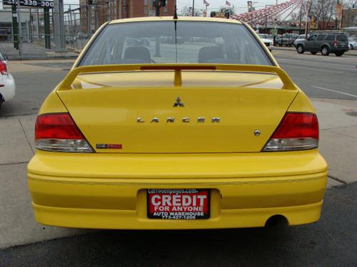 Mitsubishi Lancer 2002 photo 2