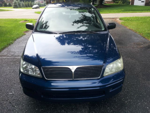 Mitsubishi Lancer 2002 photo 4