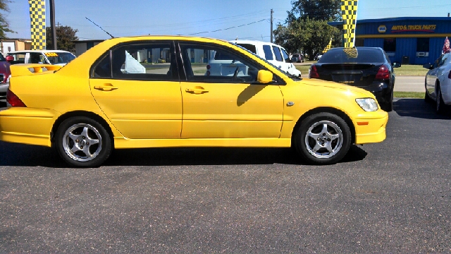 Mitsubishi Lancer 2002 photo 1
