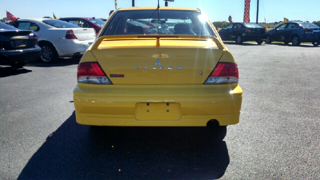Mitsubishi Lancer 2002 photo 2