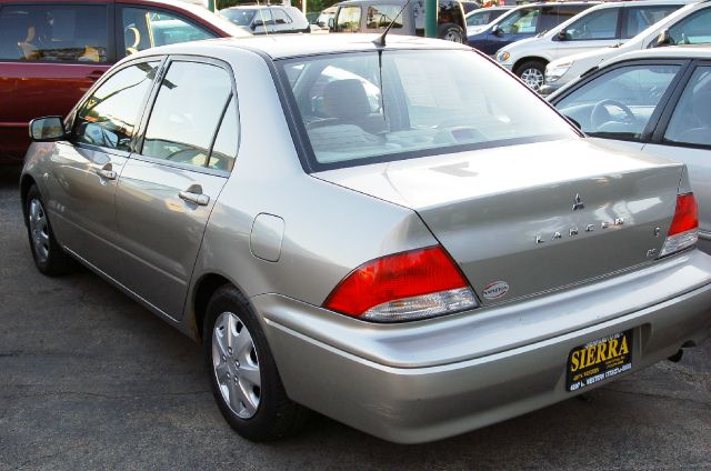 Mitsubishi Lancer 2003 photo 8