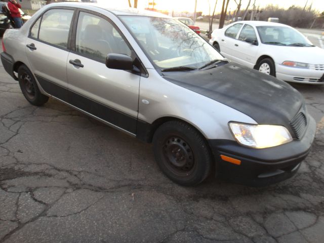 Mitsubishi Lancer LW2 Sedan