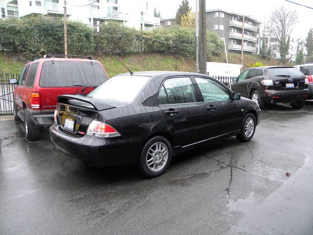 Mitsubishi Lancer 2005 photo 2