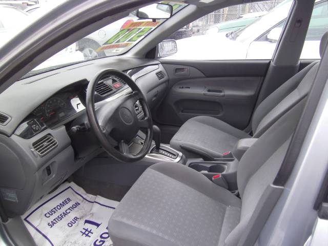 Mitsubishi Lancer LW2 Sedan