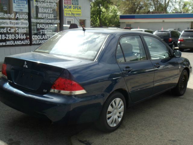 Mitsubishi Lancer 2006 photo 3