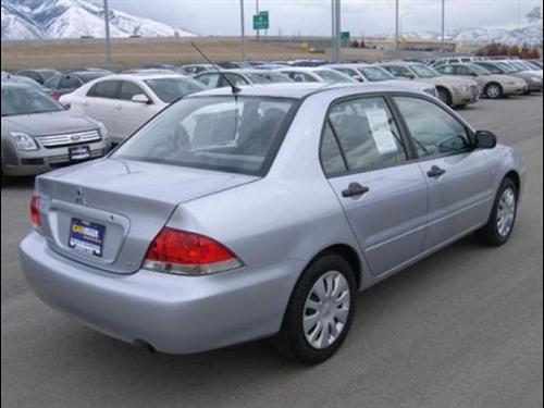 Mitsubishi Lancer 2006 photo 4