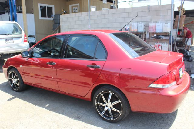 Mitsubishi Lancer 2006 photo 3