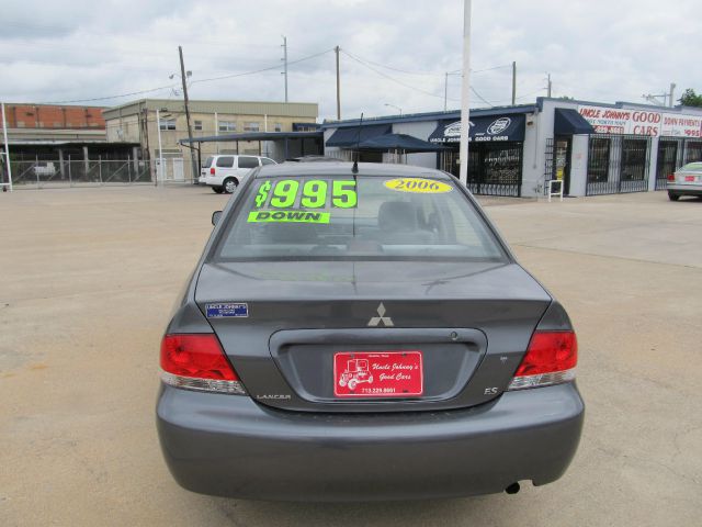 Mitsubishi Lancer LW2 Sedan