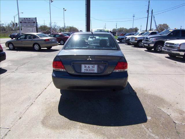 Mitsubishi Lancer 2006 photo 3