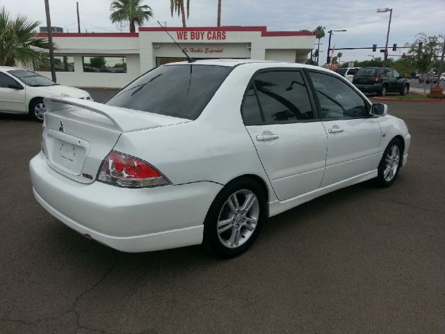 Mitsubishi Lancer 2006 photo 2