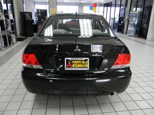 Mitsubishi Lancer 2006 photo 3