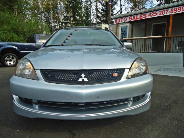 Mitsubishi Lancer 2006 photo 3