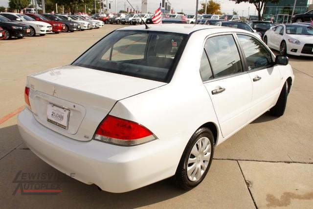 Mitsubishi Lancer 2007 photo 3