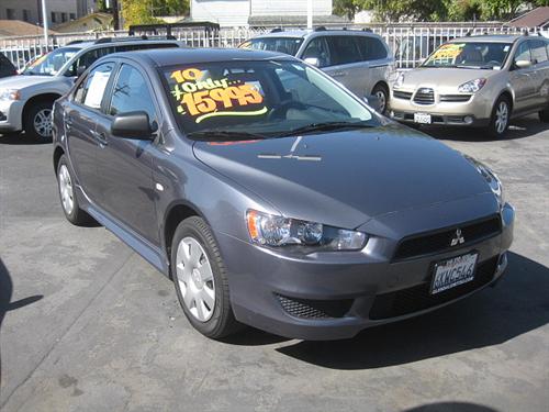 Mitsubishi Lancer 2010 photo 2