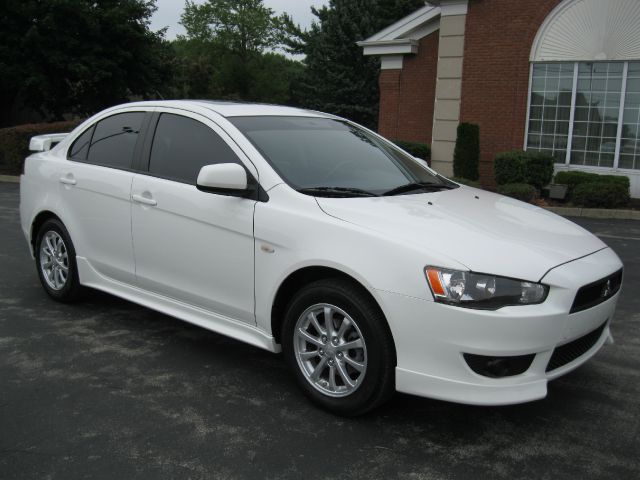 Mitsubishi Lancer 2010 photo 4