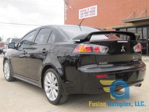 Mitsubishi Lancer 2010 photo 4
