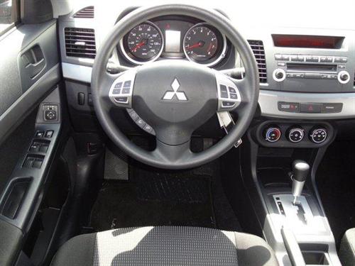 Mitsubishi Lancer 2010 photo 5