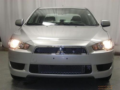 Mitsubishi Lancer 2010 photo 3