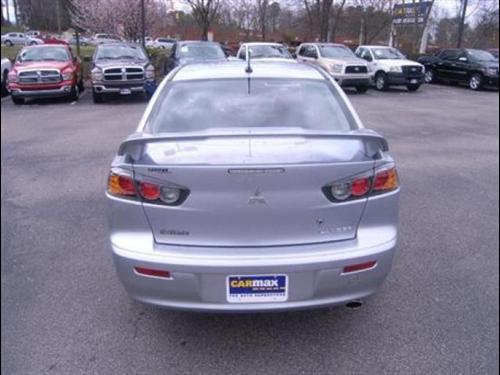 Mitsubishi Lancer 2010 photo 5