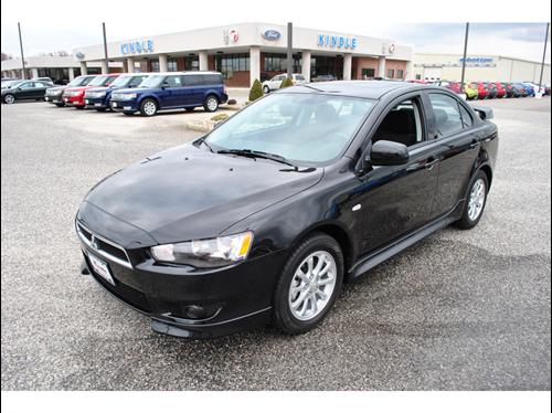 Mitsubishi Lancer 2010 photo 3