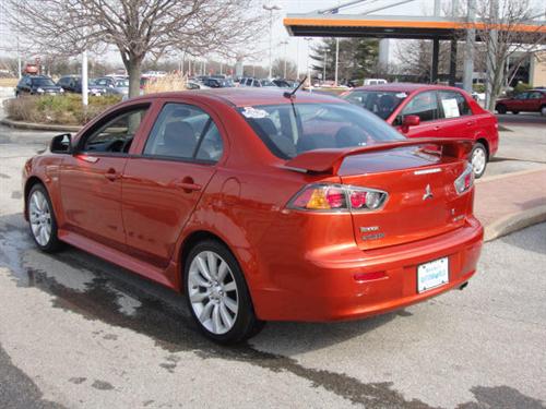 Mitsubishi Lancer 2010 photo 1