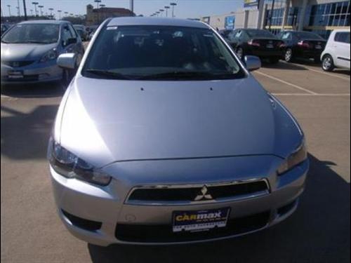 Mitsubishi Lancer 2010 photo 2