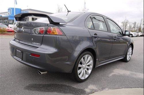 Mitsubishi Lancer 2010 photo 4