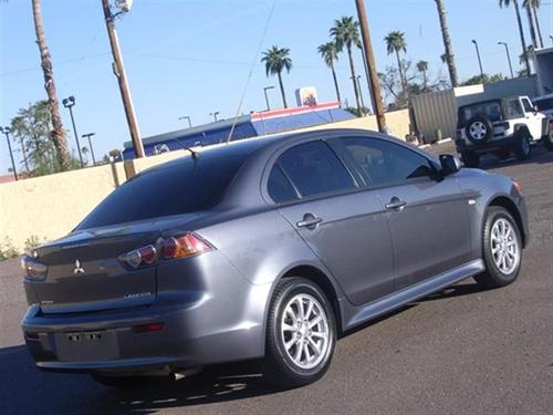 Mitsubishi Lancer 2010 photo 3